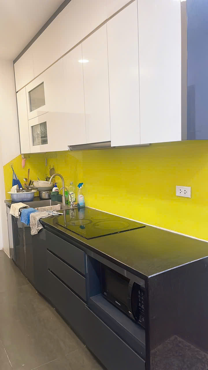 Cho thuê căn hộ chung cư 32 Đại Tùe 85m2, 2 ngủ, Full đồ vào ngay - Ảnh 1